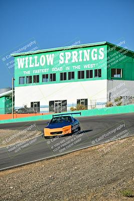 media/Oct-18-2025-Extreme Speed (Sat) [[d6d7e1fef1]]/Group 1 Red/Session 1 (Turn 4)/